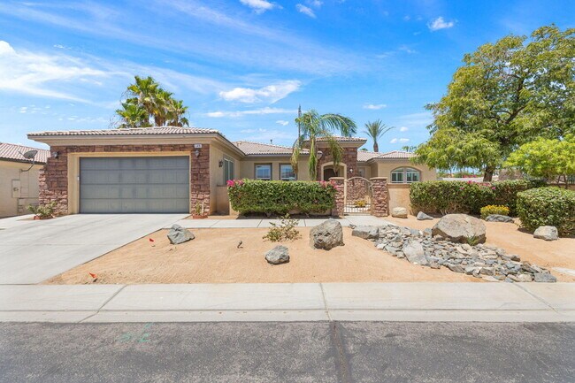 145 Bellini Way in Palm Desert, CA - Building Photo - Building Photo
