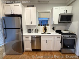 1576 Cambridge St, Unit 1576 in Cambridge, MA - Building Photo