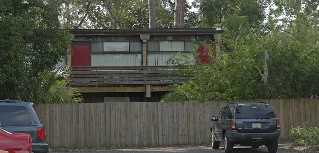 203 NW 15th St in Gainesville, FL - Building Photo - Building Photo