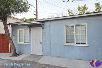 181 W Spazier Ave, Unit 181 W Spazier Ave Apt C in Burbank, CA - Building Photo - Building Photo