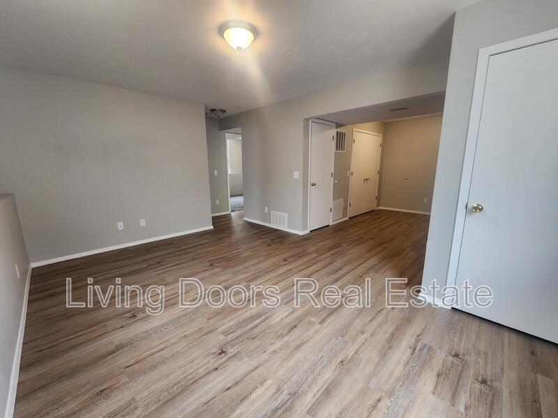 1748 N 27th St in Lincoln, NE - Foto de edificio