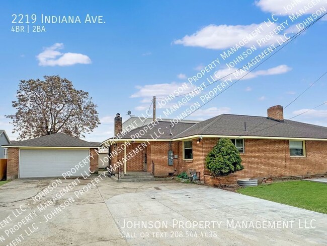 property at 2219 Indiana Ave