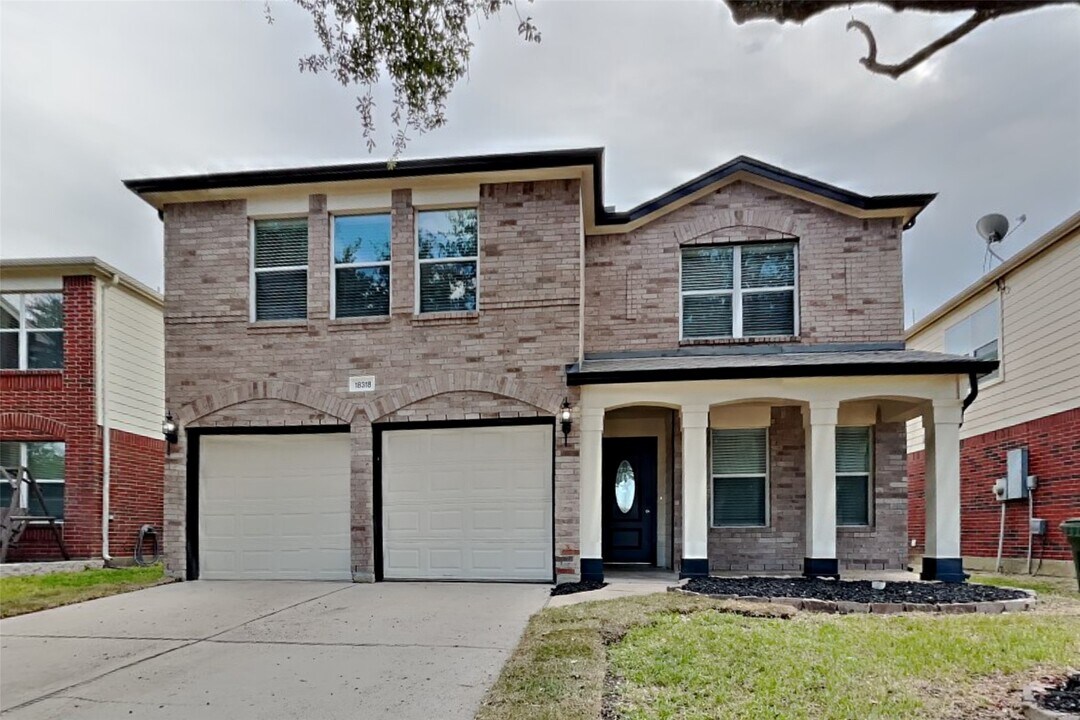 18318 Atasca Wds Trce in Humble, TX - Foto de edificio