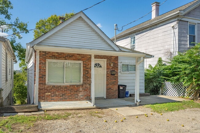 1845 Kahn Ave in Hamilton, OH - Building Photo - Building Photo