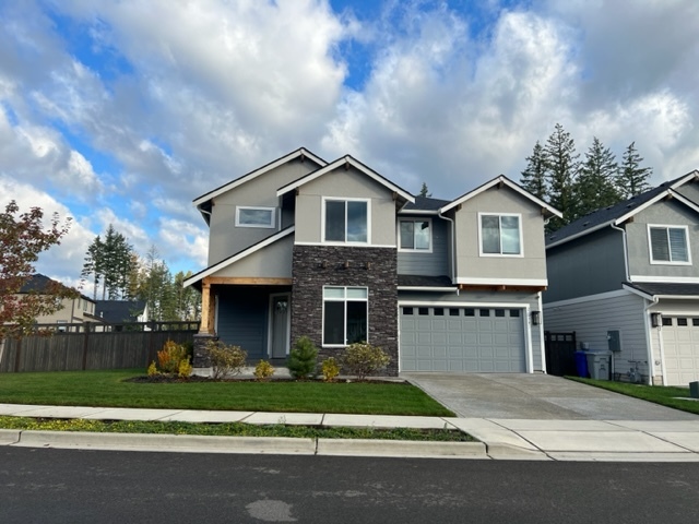 22950 SE Evergreen St in Black Diamond, WA - Building Photo