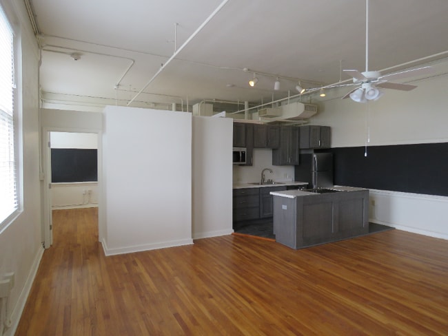 property at 1401 Scott St