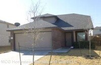 4904 Bayer Hollow Dr