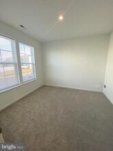 37 Abigail St in Charles Town, WV - Building Photo - Building Photo