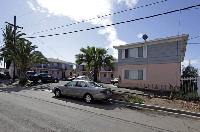 Meade Avenue Apartments in San Diego, CA - Building Photo - Building Photo