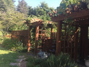 233 Kenilworth Rd in Asheville, NC - Building Photo - Building Photo