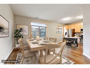 737 Victoria Street S in St. Paul, MN - Building Photo - Building Photo