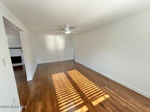 504 Laurel Ave in Point Pleasant Beach, NJ - Building Photo - Building Photo