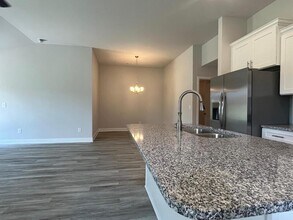 108 Bingham Wy in New Market, AL - Building Photo - Building Photo