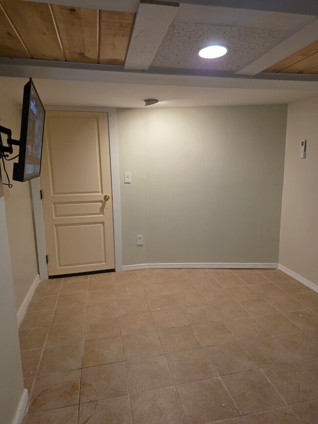 1770 Park Ave, Unit 1B in Bridgeport, CT - Building Photo - Building Photo