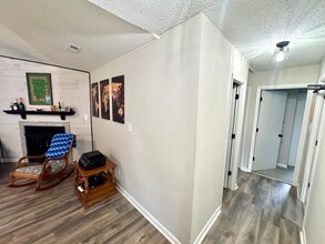 1408 Petrell Ct in Virginia Beach, VA - Building Photo - Building Photo