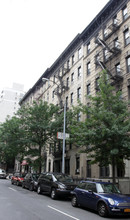 425 East 65 Street in New York, NY - Building Photo - Building Photo