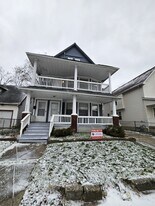 10602 Earle Ave in Cleveland, OH - Building Photo