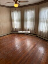 38 Jefferson St, Unit 1 in Cambridge, MA - Foto de edificio - Building Photo