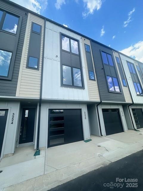 property at 3220 Riley Ave