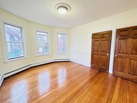 47R Creighton St, Unit 3 in Boston, MA - Building Photo - Building Photo