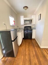 2042 Pasadena St in Houston, TX - Building Photo - Building Photo