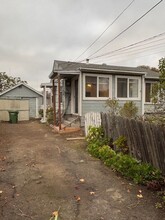 371 26th Ave in Santa Cruz, CA - Building Photo - Building Photo