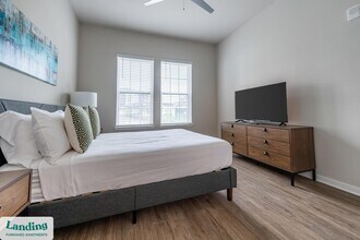 4902 Cosmos Cir in Wimauma, FL - Foto de edificio - Building Photo