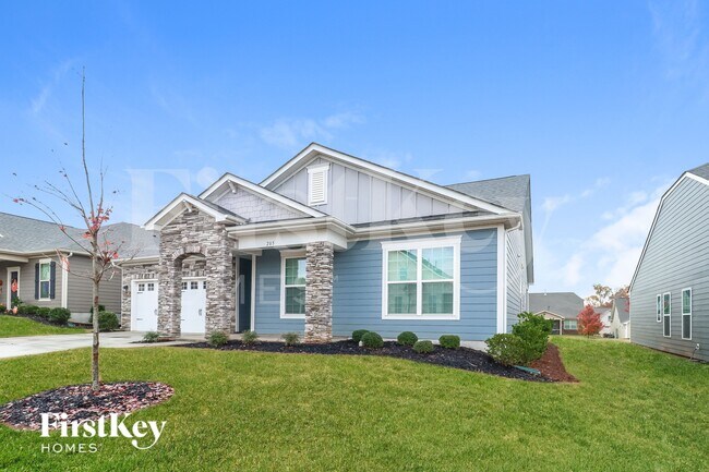 205 Barberry Dr in Belmont, NC - Building Photo - Building Photo