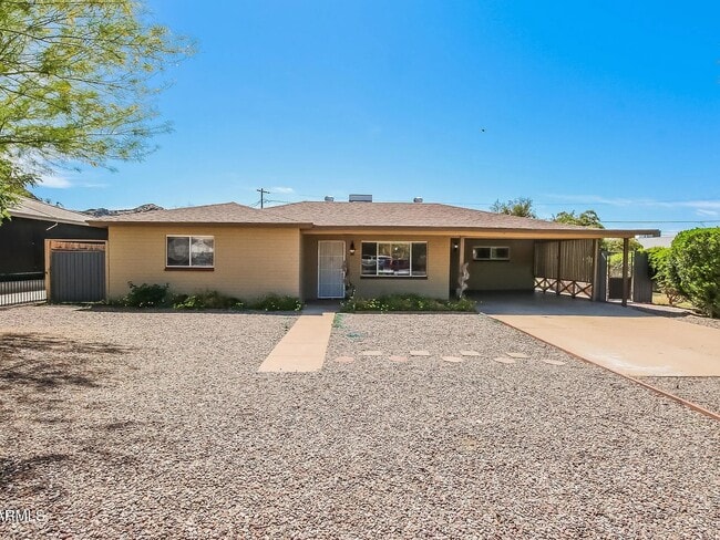property at 1323 E Carol Ave