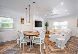 316 Oregon St in Hollywood, FL - Building Photo - Building Photo