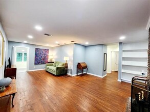 1522 Atapha Nene in Tallahassee, FL - Building Photo - Building Photo