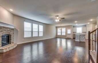 1604 Yellowthroat Dr in Little Elm, TX - Building Photo - Building Photo