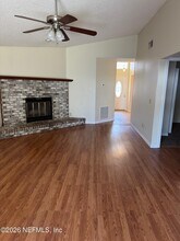 6725 Newgate Cir E in Jacksonville, FL - Building Photo - Building Photo