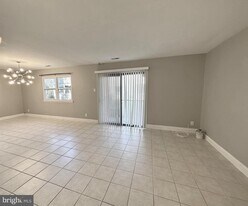 15 Buttonwood Rd in Voorhees Township, NJ - Building Photo