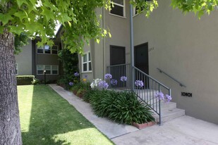 Glenrock Gardens Apartments