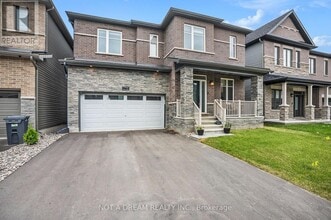 175 Lynn Coulter St in Ottawa, ON - Building Photo - Building Photo