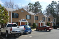 Rama Place Apartments in Charlotte, NC - Foto de edificio - Building Photo