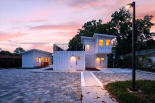 8778 Waterfront Terrace in Jacksonville, FL - Building Photo