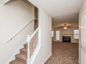 70 Stony Oak Dr in Newnan, GA - Building Photo - Building Photo