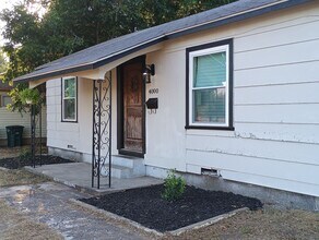 4000 SE 10th Pl in Del City, OK - Building Photo - Building Photo