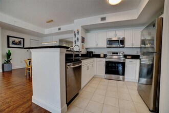 720 S Sapodilla Ave in West Palm Beach, FL - Building Photo - Building Photo