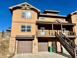 1009 Forrest Dr in Granby, CO - Building Photo - Building Photo