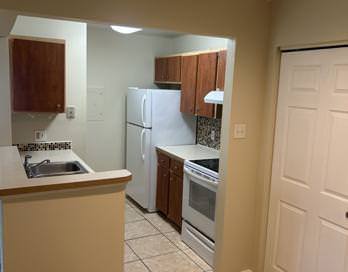 3823 Bay Club Cir in Kissimmee, FL - Building Photo - Building Photo