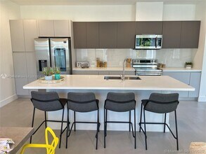 807 SE 14th St in Fort Lauderdale, FL - Building Photo - Building Photo