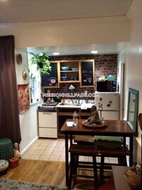 61 S Huntington Ave photo'