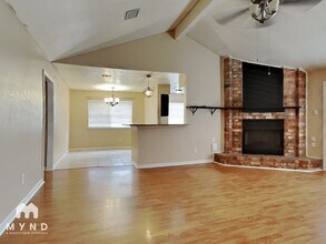 726 Beechbend Dr in Missouri City, TX - Foto de edificio - Building Photo