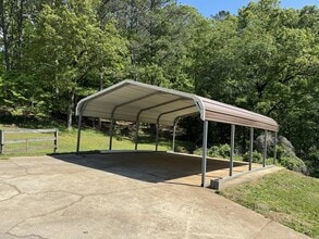 746 Bishop Dr in Canton, GA - Building Photo - Building Photo