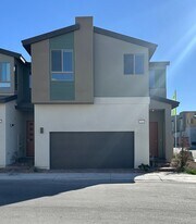 3363 Via Tizzoni St in Henderson, NV - Building Photo