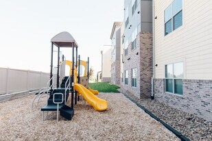 Midtown Heights in Sioux Falls, SD - Building Photo