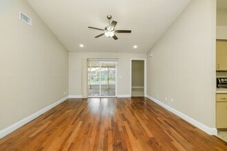 2016 Lori Ann St in Brandon, FL - Building Photo - Building Photo